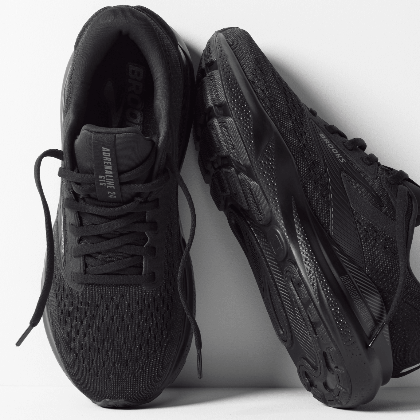 Brooks Adrenaline GTS 24 (4E Width) - Black/Black/Ebony (Mens)