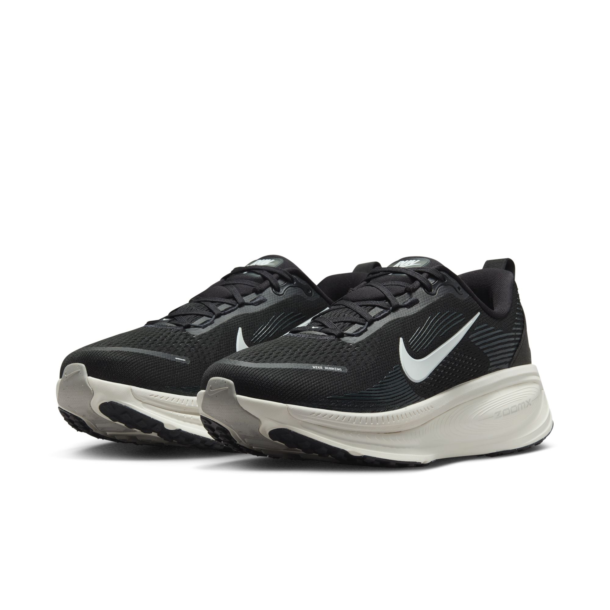 Nike Vomero 18 (2E Width) - Black/Summit White (Mens)