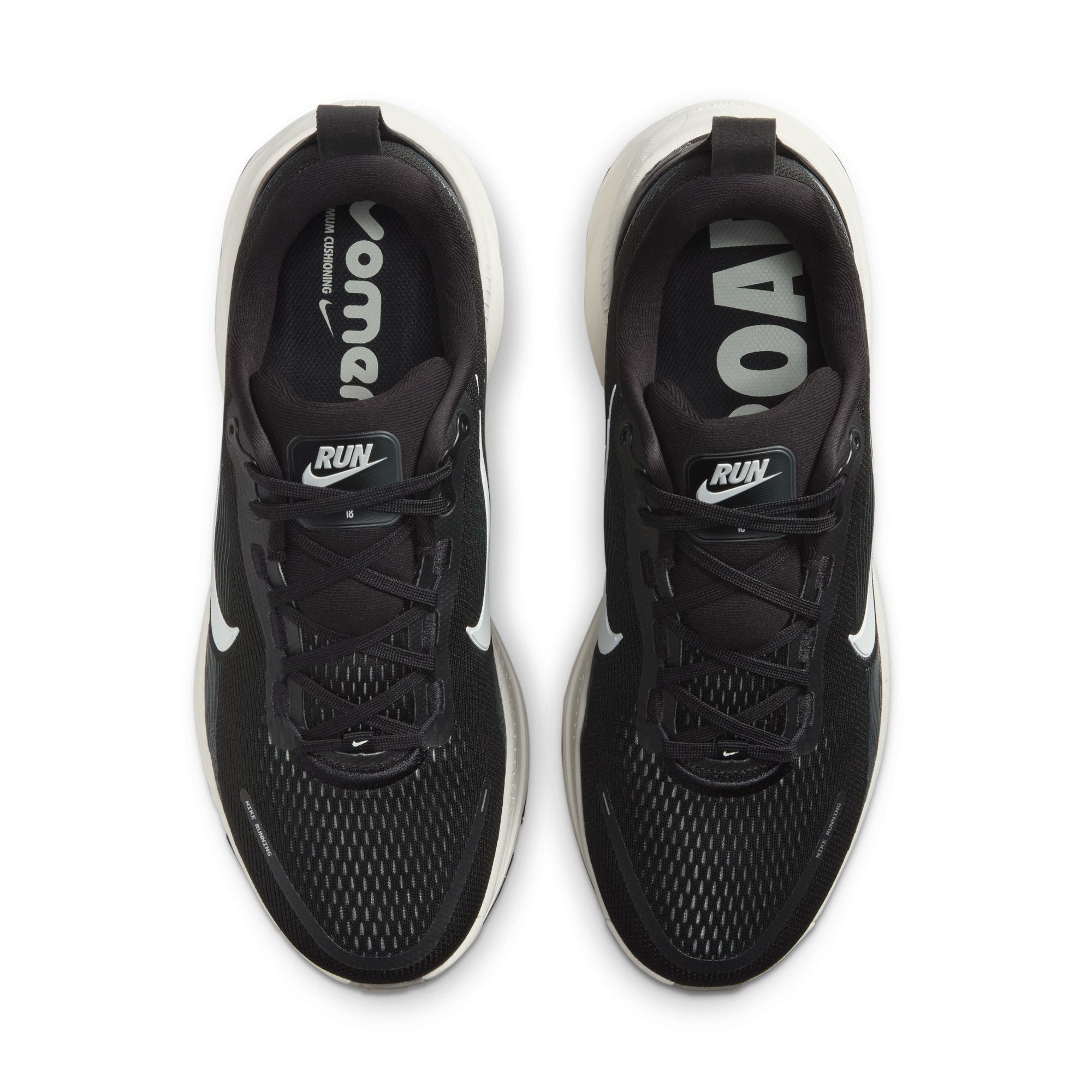 Nike Vomero 18 (2E Width) - Black/Summit White (Mens)