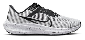 Nike Air Zoom Pegasus 40 (B Width) - Black/White (Womens)