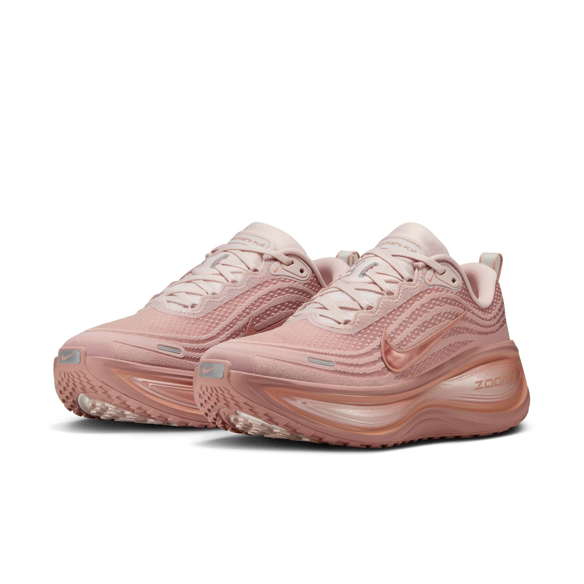 Nike Vomero Plus (B Width) - Particle Pink/Metallic Rose Gold (Womens)