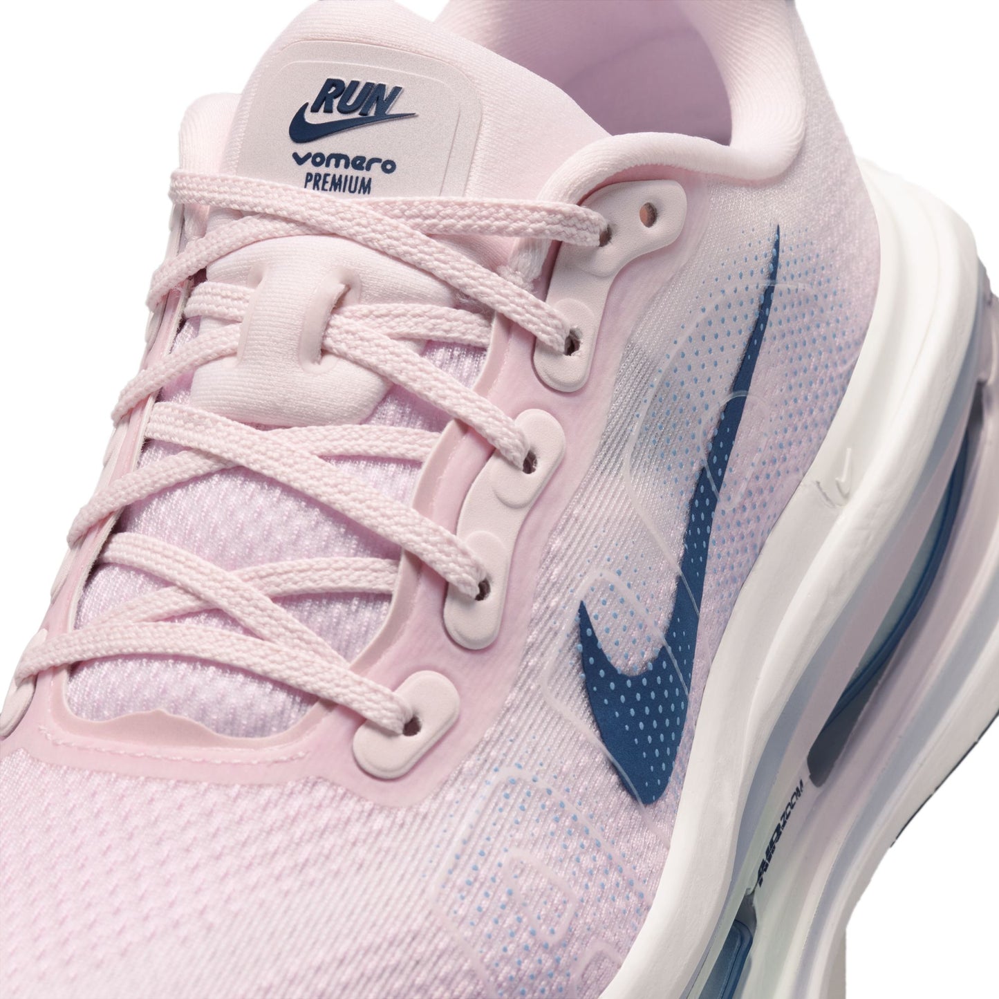 Pink shoe