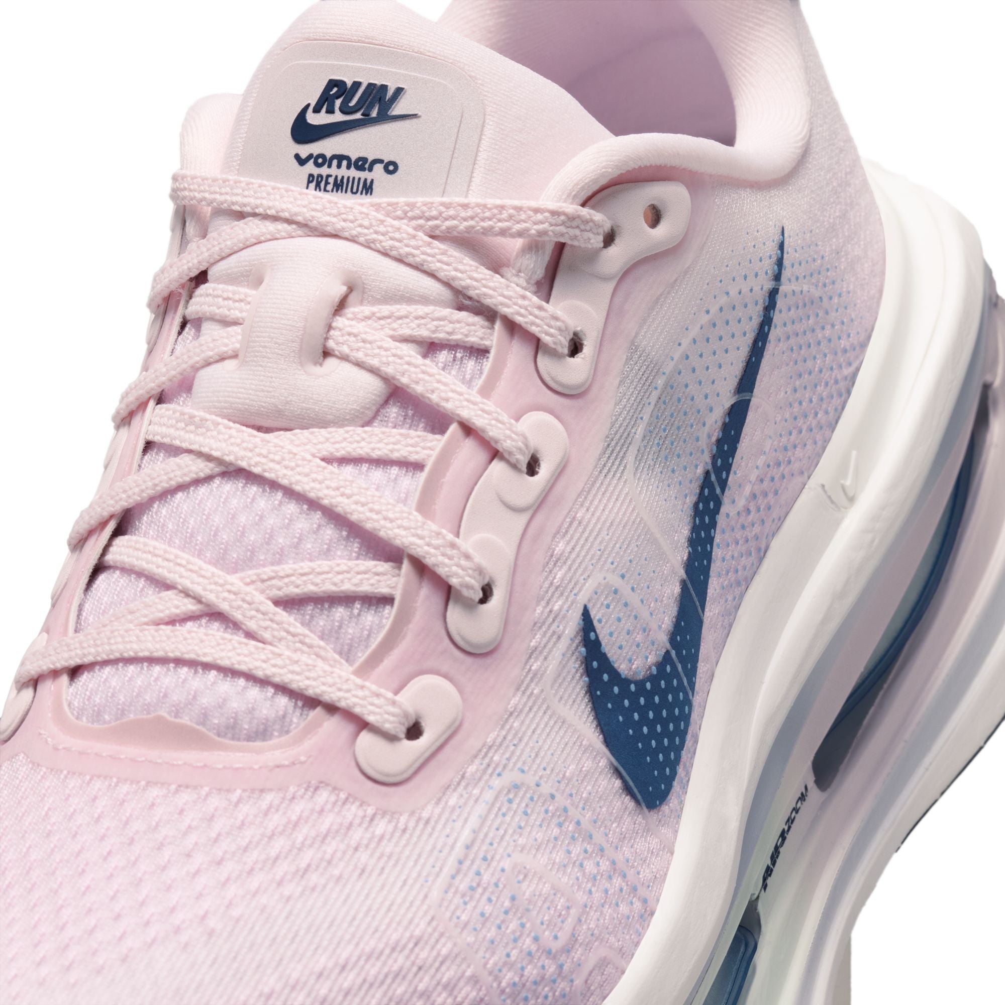 Pink shoe